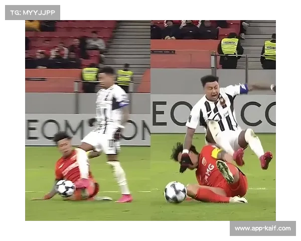 林加德亚冠处子球梅开二度，队友为其做出“加冕”庆祝