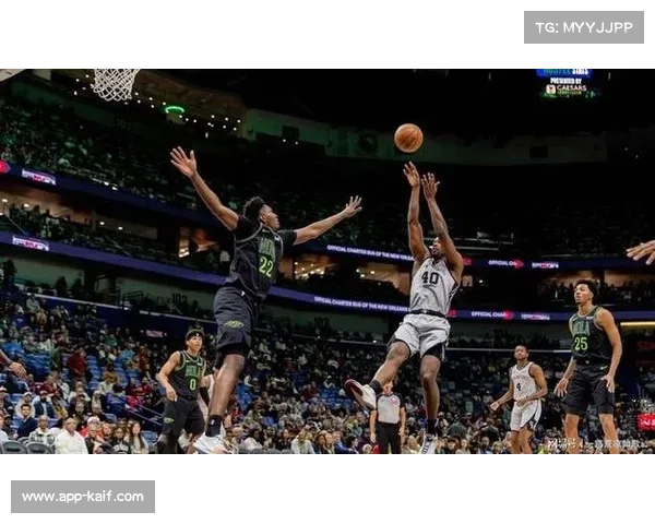 马刺135-132加时险胜鹈鹕，文班亚马伤缺期间角色球员崛起